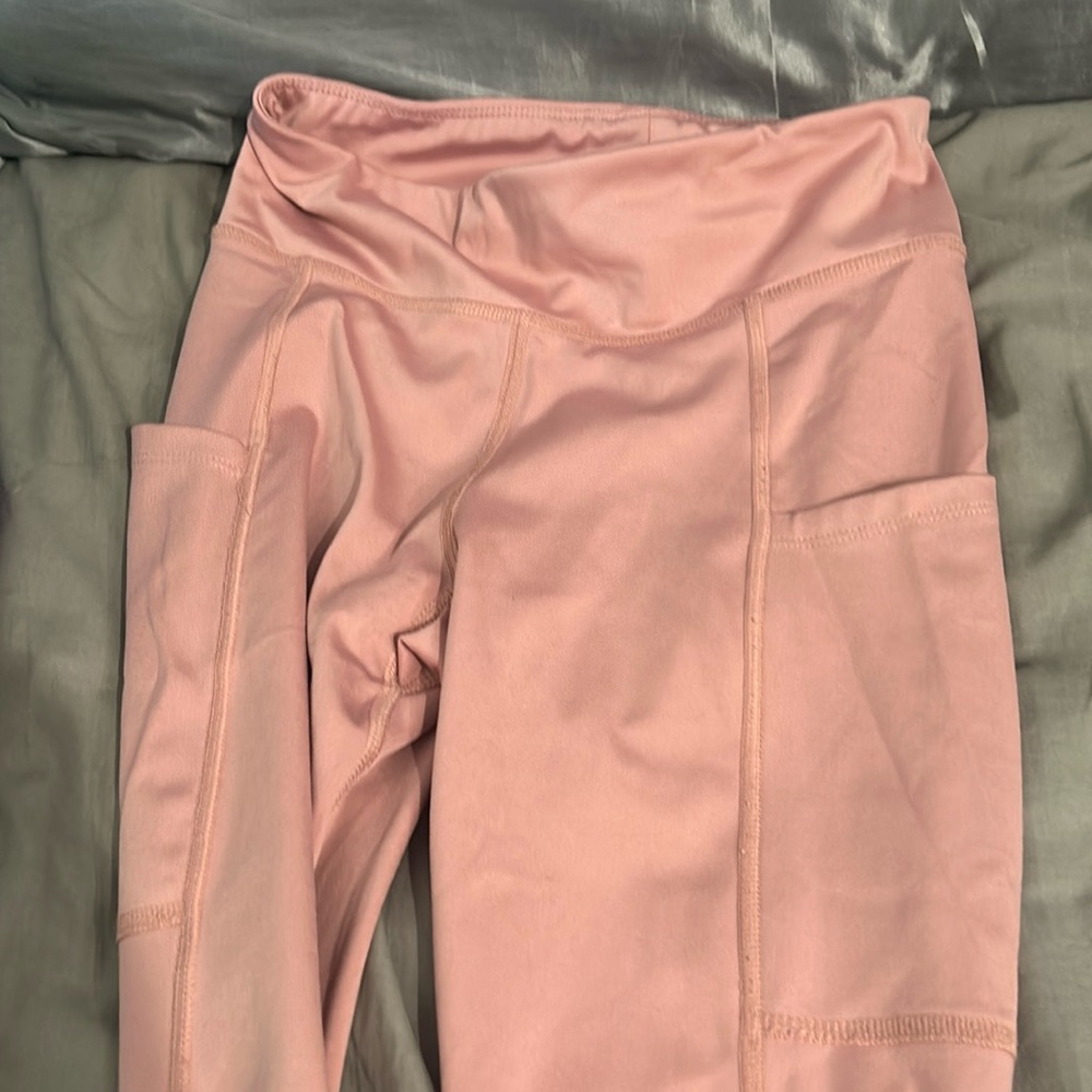 gorgeous pink aeropostale leggings